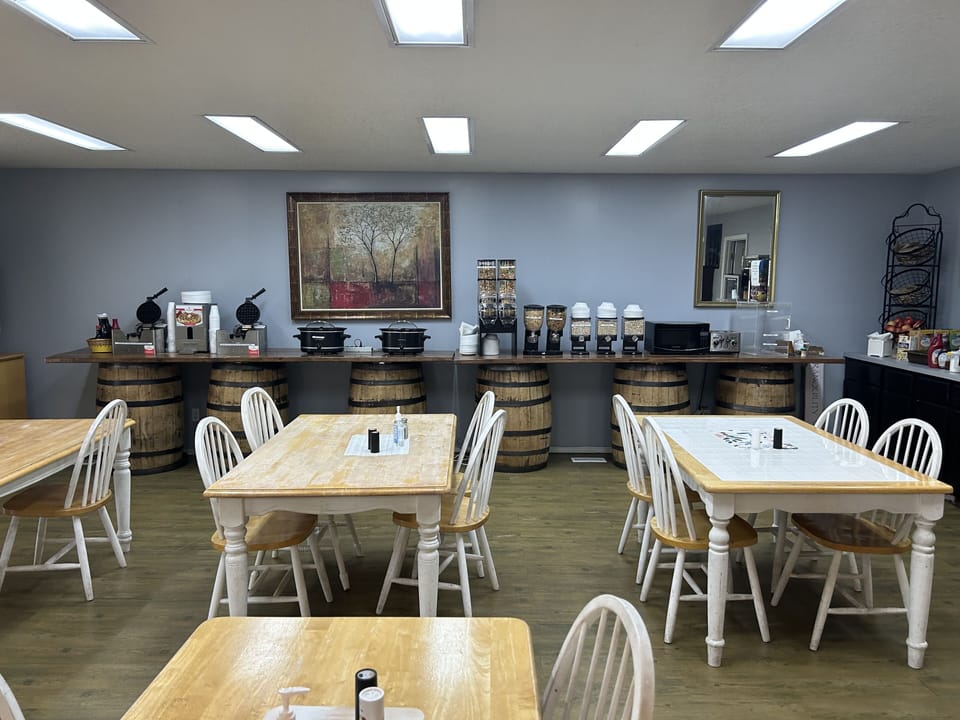 Breakfast area