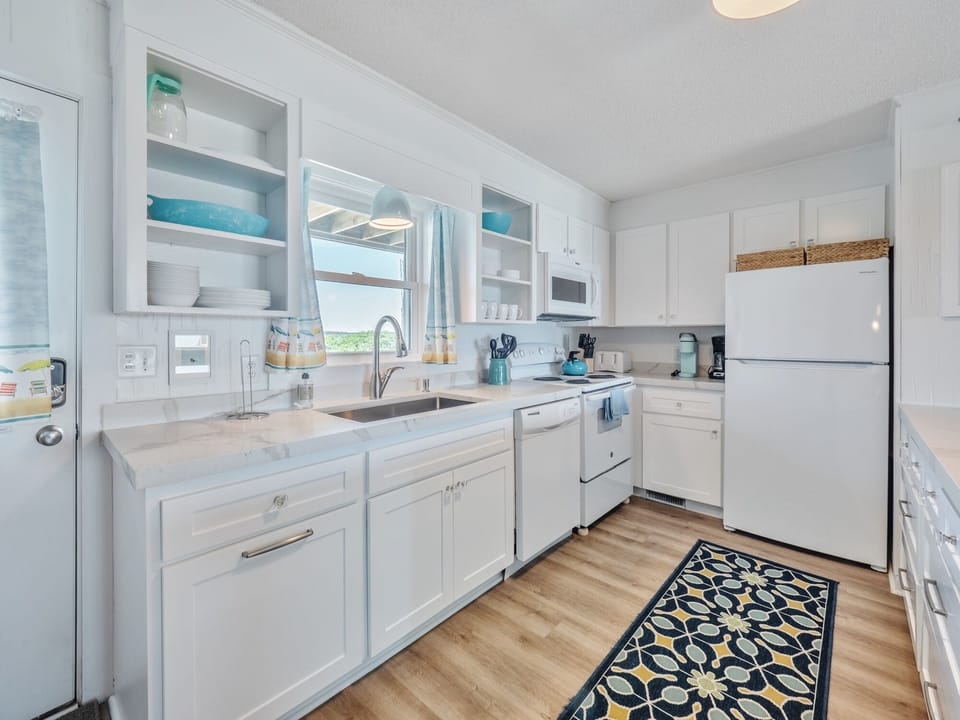 Kitchen - Dolphin Level