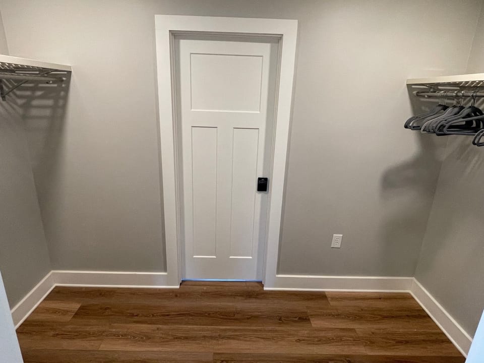 Man that's a large closet in the master bathroom! 