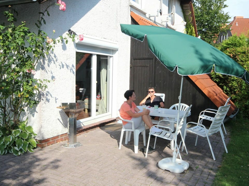 Plant, Table, Building, Furniture, Window, Outdoor Furniture, Outdoor Table, Shade, Chair, House