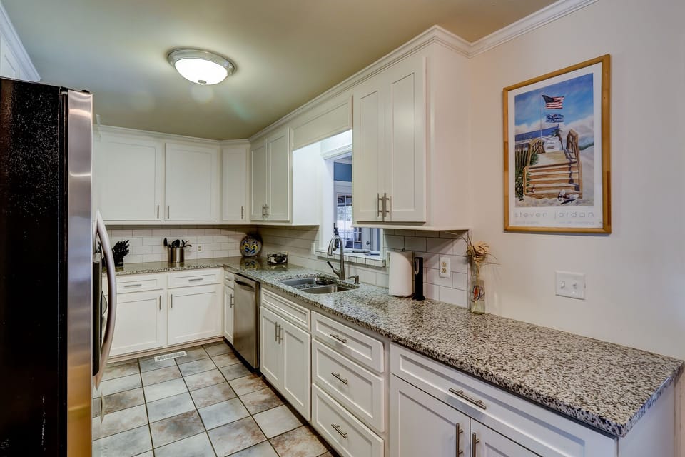 Full Kitchen