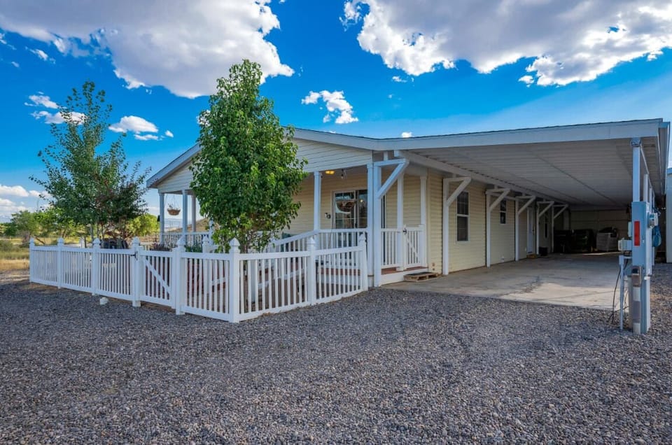 "Aspen, Fruit Trees, Picket Fence, Mountain Backdrop & a Large Carport!"🌳🍃🏞️