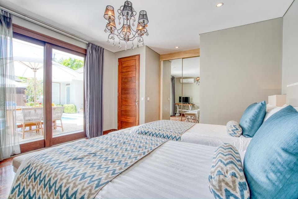 2-Bedroom Kejora 15a, Luxury Beachfront Villa (64)