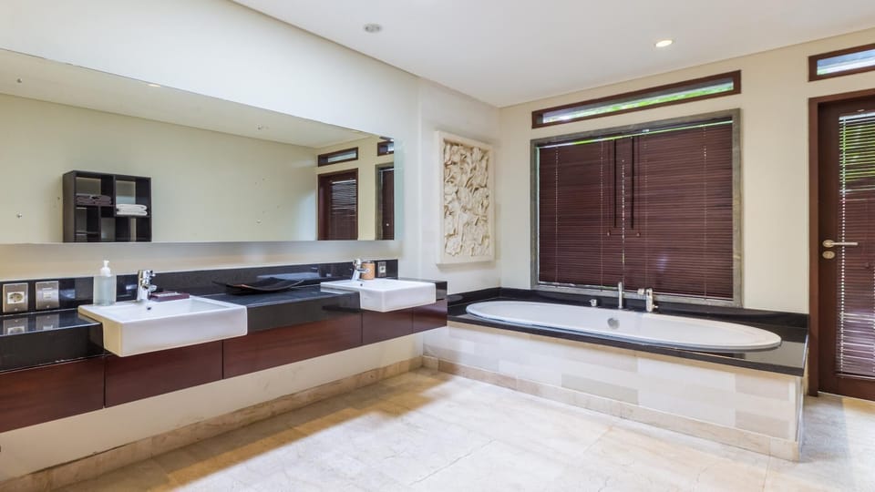 3-Bedroom Kejora 8 (396)