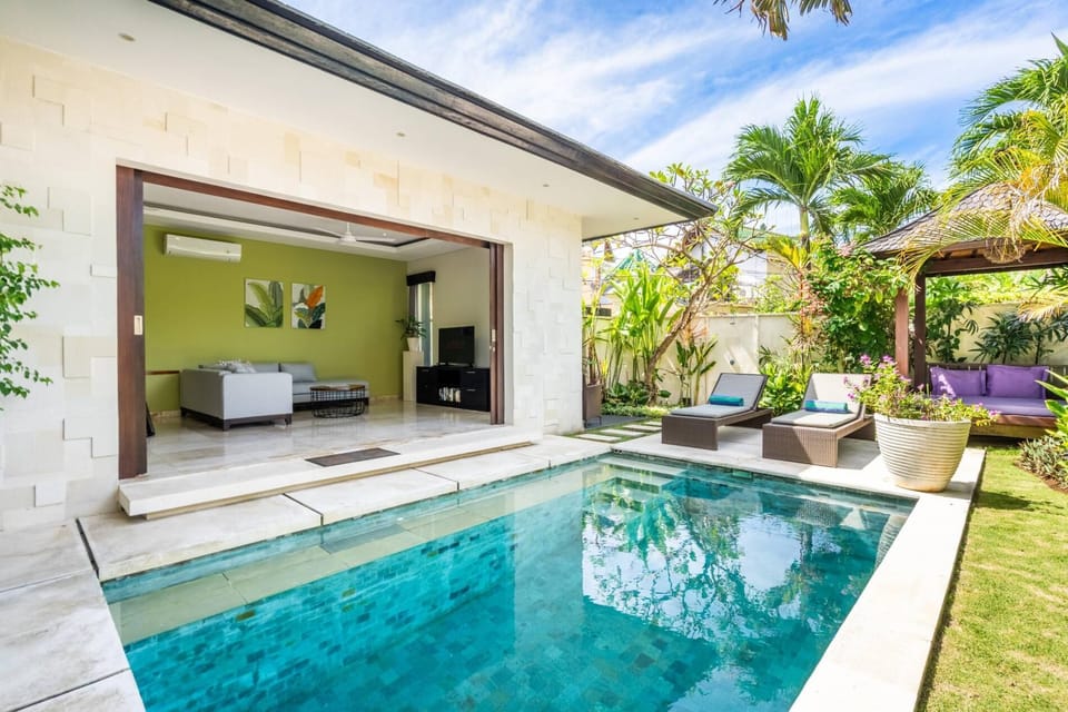 Athena 1 – One-Bedroom Honeymoon Pool Villa (1349)