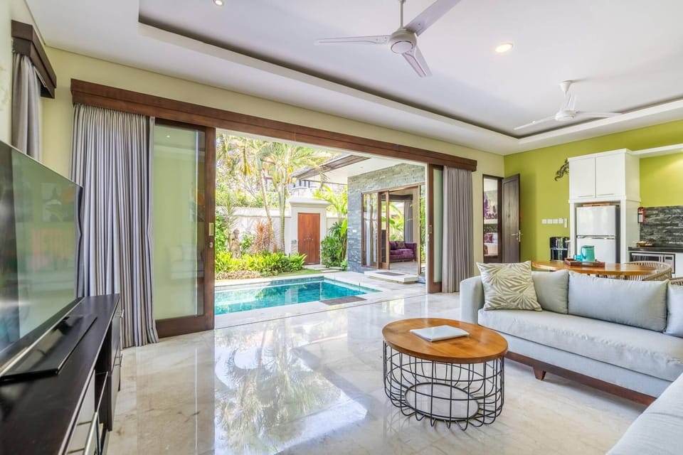Athena 1 – One-Bedroom Honeymoon Pool Villa (1353)