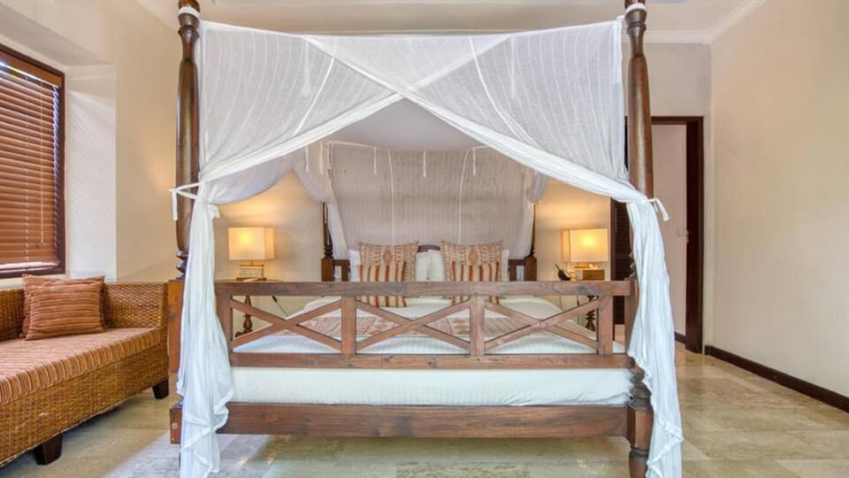 3-Bedroom Villa Aisha -  at Ellora Complex (433)
