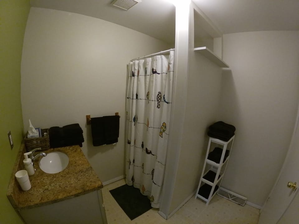 First floor full bathroom 