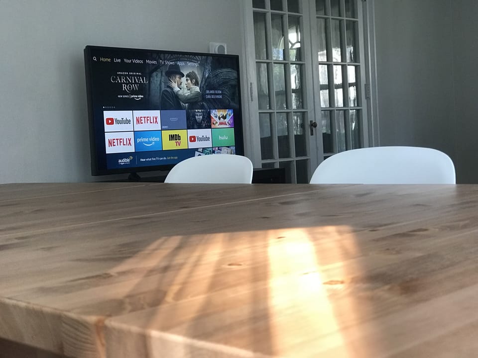Toshiba Smart Tv w/ Amazon Fire. Loaded w/ Netflix, YouTube, Sling + more