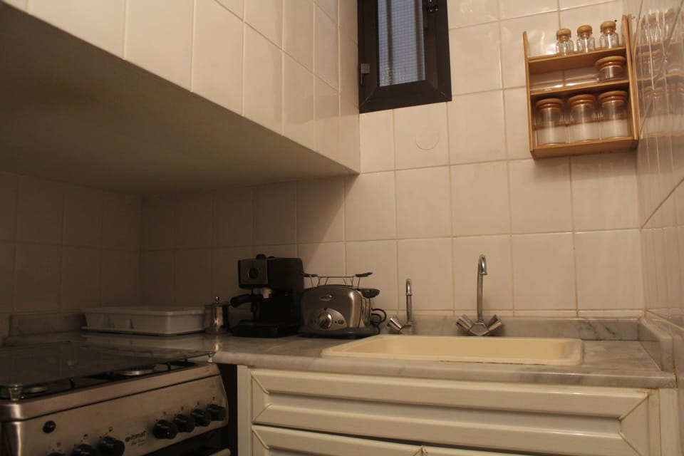 Kitchenette