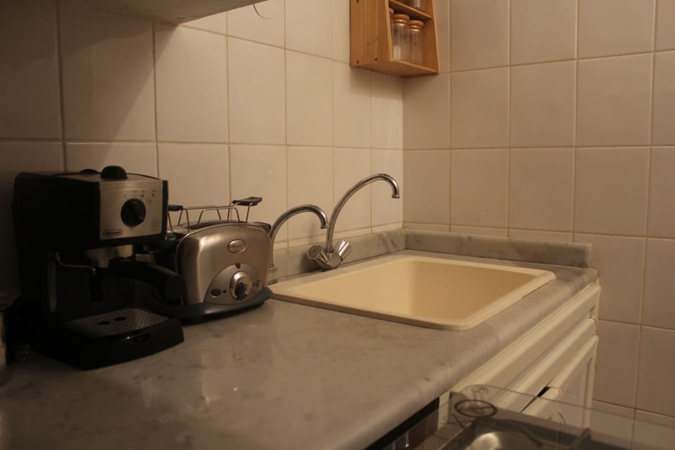 Kitchenette