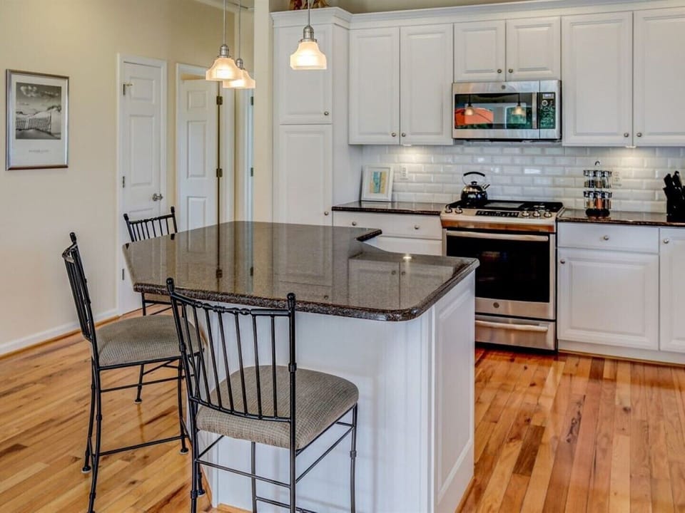 Open kitchen and dining area