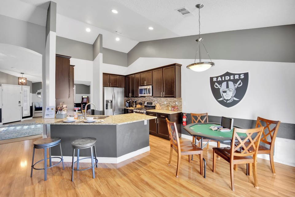 Plenty of space to roam, eat, and hang out
