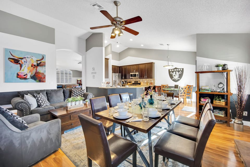 Relax and kick back while enjoying the open concept family room & kitchen!