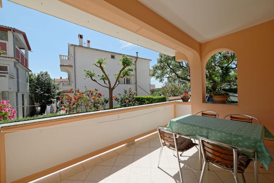 Terrace 1