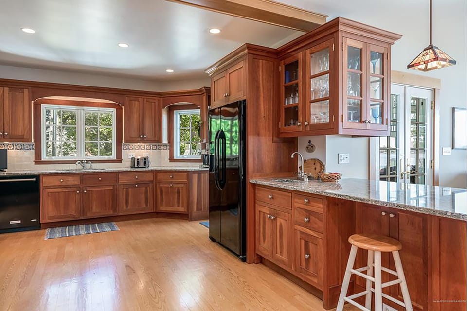 Gourmet Kitchen