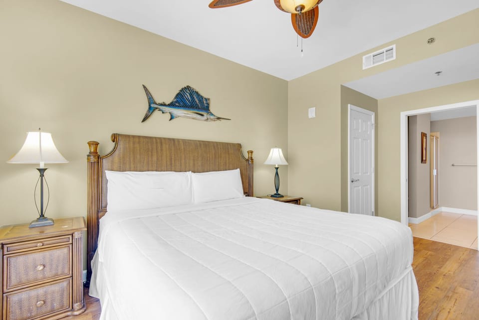 Guest bedroom