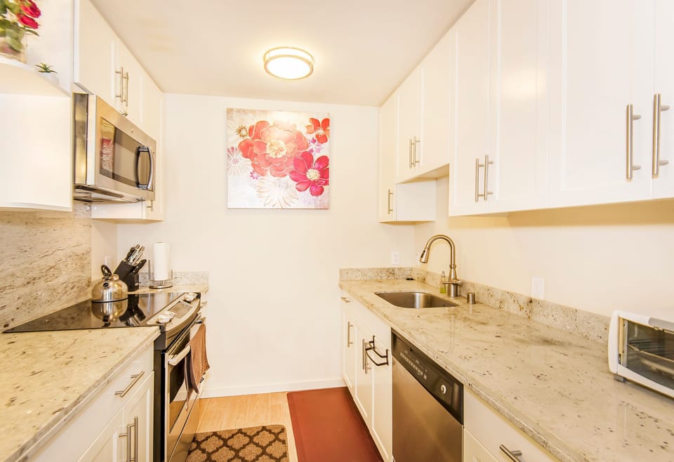 Fully Equipped Kitchen Ready to Cook