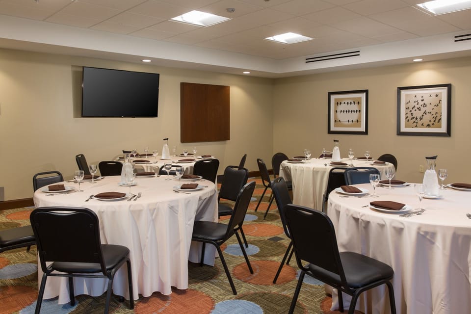 There are many amenities on-site for business travelers.