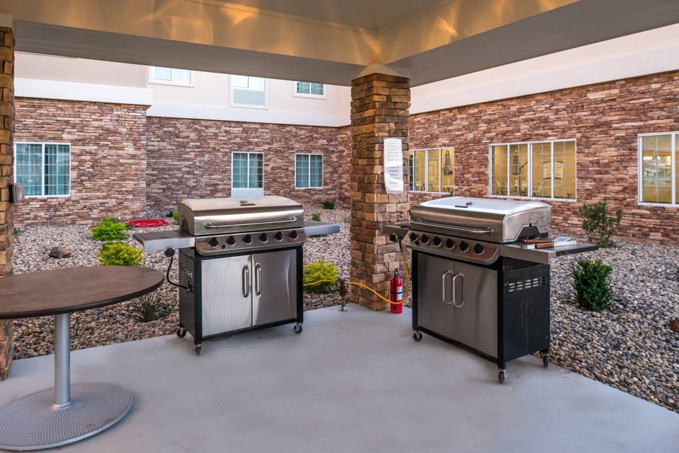 Experience the picturesque atmosphere at this amazing property.
