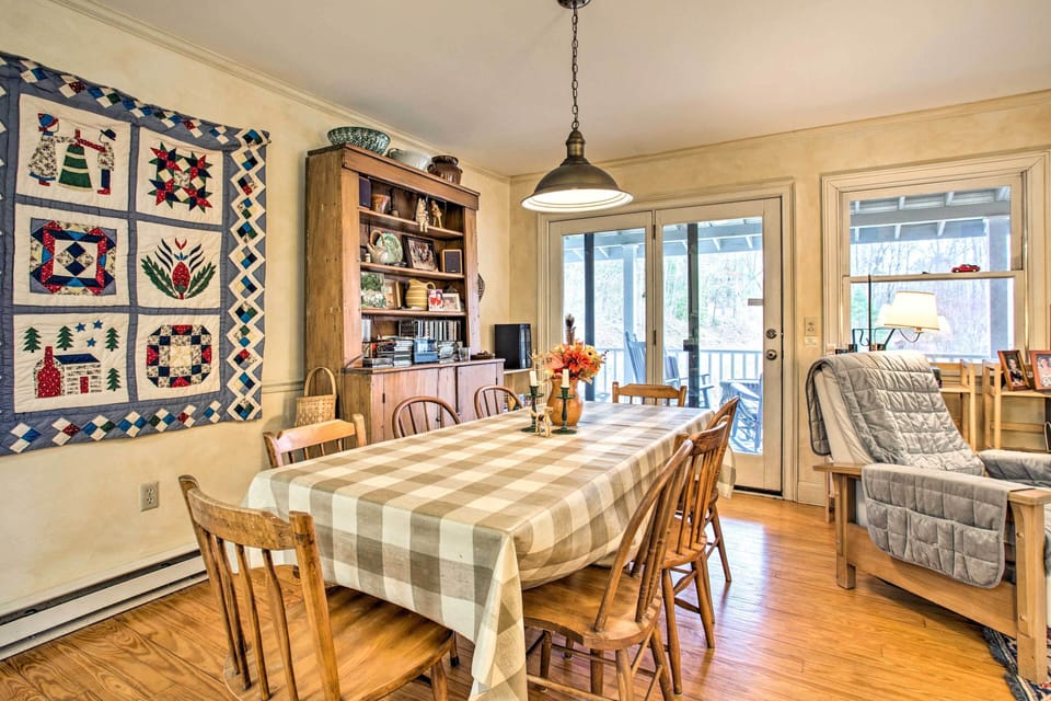 Dining Space | Dishware/Flatware | 1st Floor