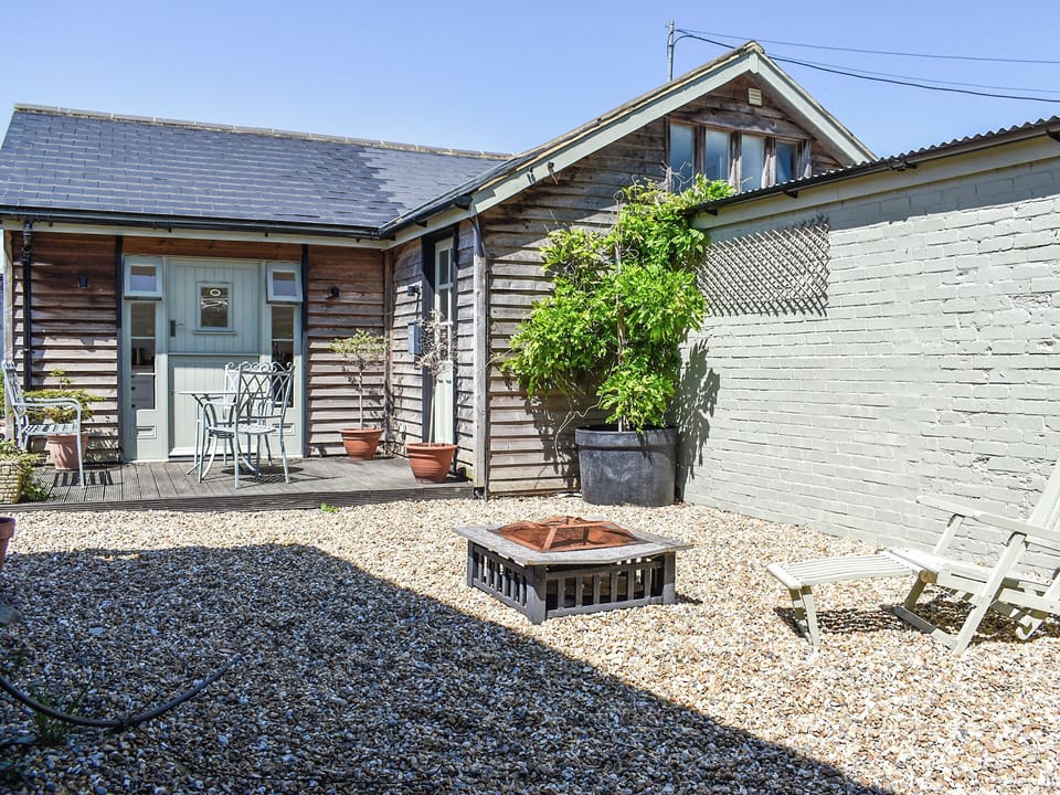 Outdoor area | The Old Dairy At Wootton - Wootton Farm, East Chiltington