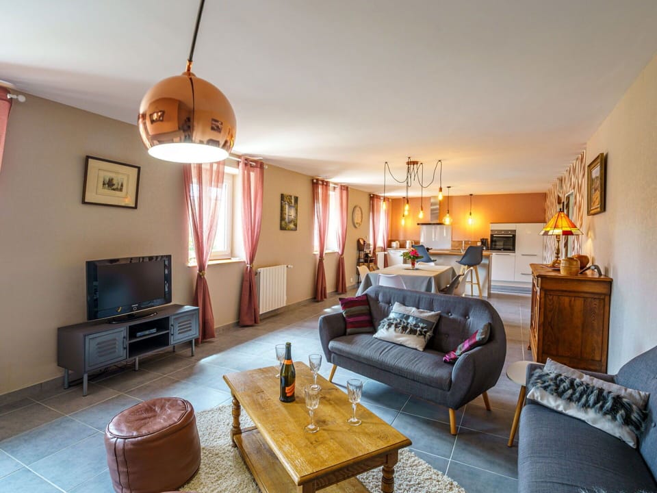 Picture Frame, Property, Couch, Furniture, Table, Wood, Building, Living Room, Interior Design, Lighting