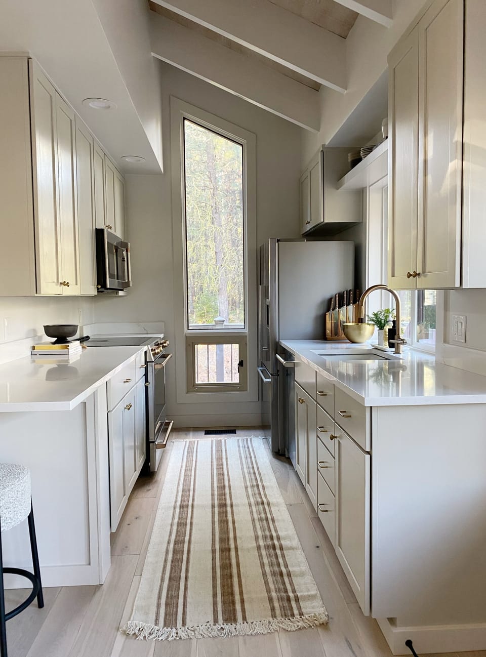 Fully stocked galley kitchen with GE cafe appliances