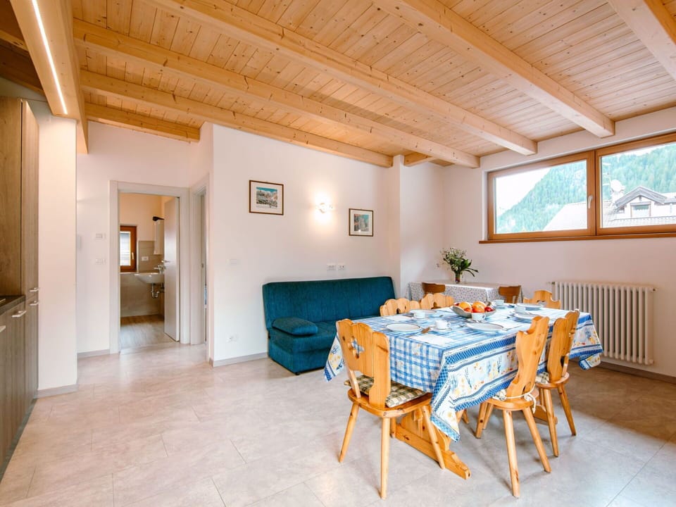 Furniture, Property, Table, Building, Wood, Window, Interior Design, Chair, Hall, Floor