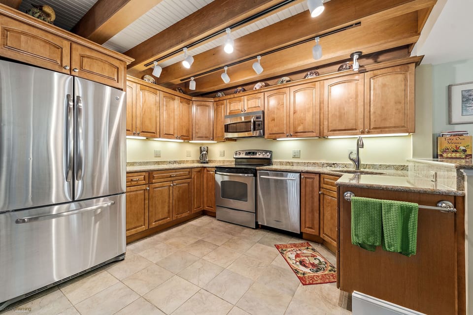 1st floor kitchen