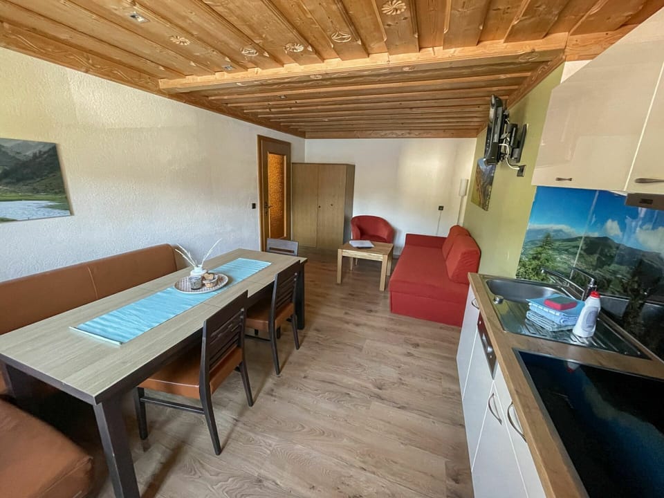 Property, Building, Table, Wood, Interior Design, House, Flooring, Floor, Wall, Hardwood