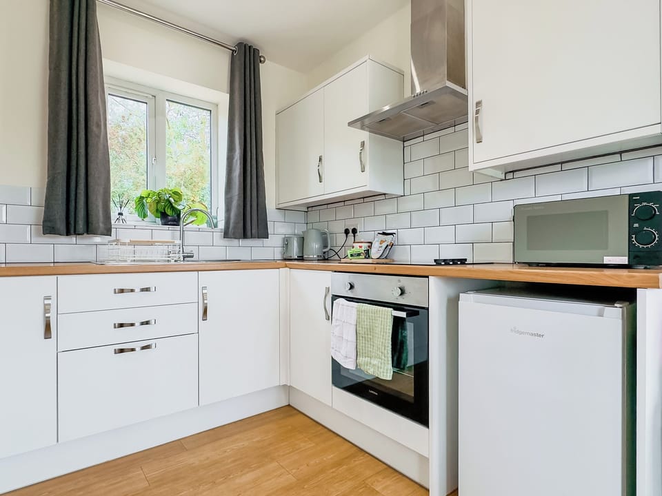 Kitchen | Badger Lodge - Rookery Waters, Pidley, near Huntingdon