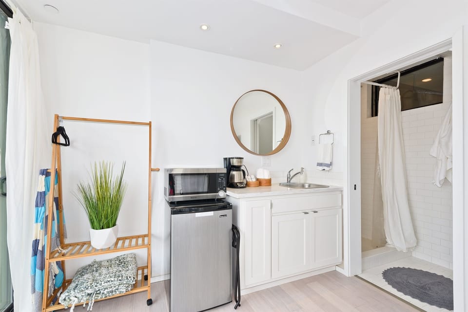 Kitchenette in Ground Floor Bedroom