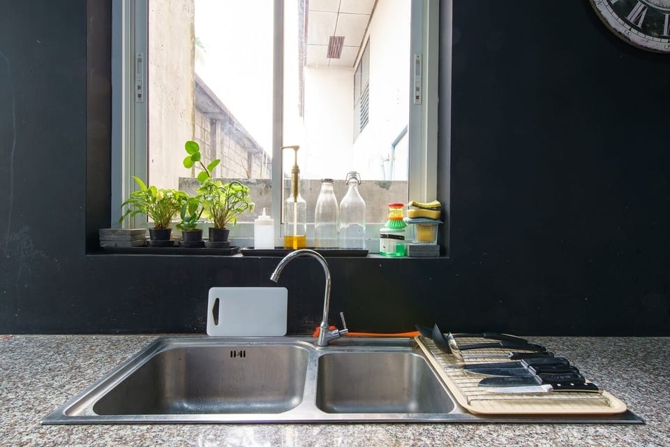Large dish washing basin