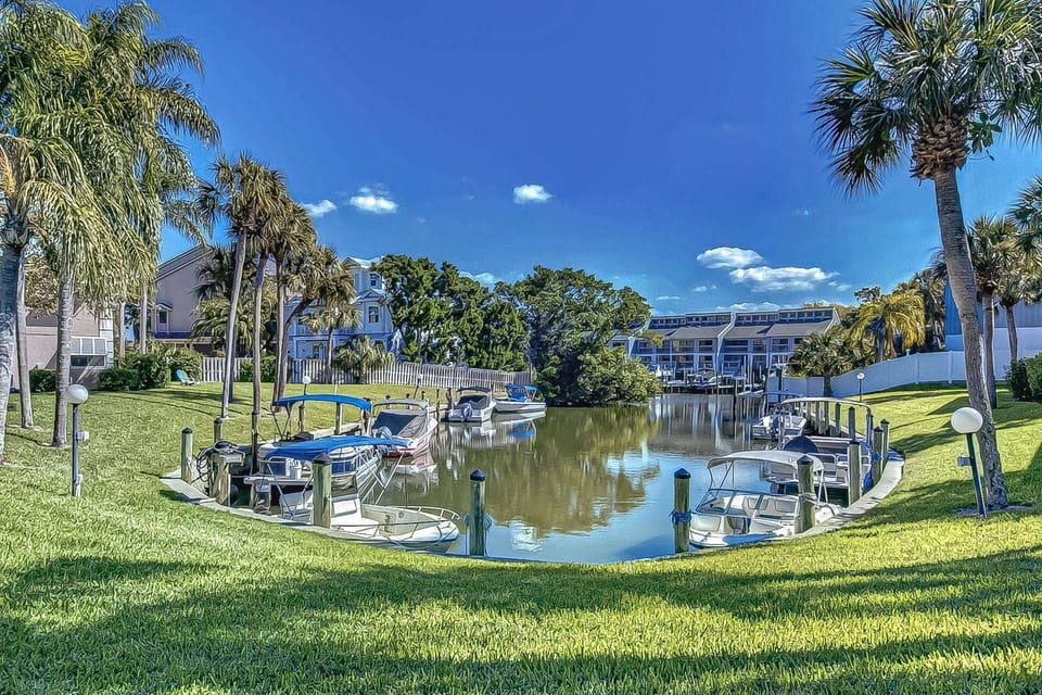 The complex has a limited amount of boat docks which can be rented.  Hop onto the intra-coastal and out to the gulf!