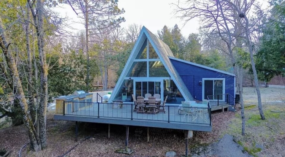 Back deck of cabin