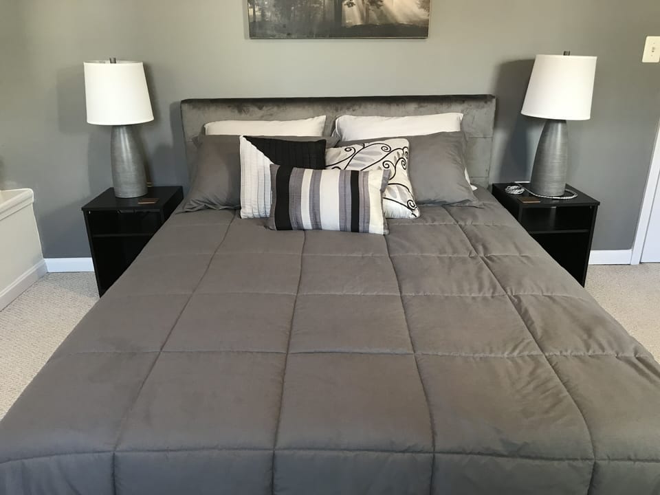 Queen bed