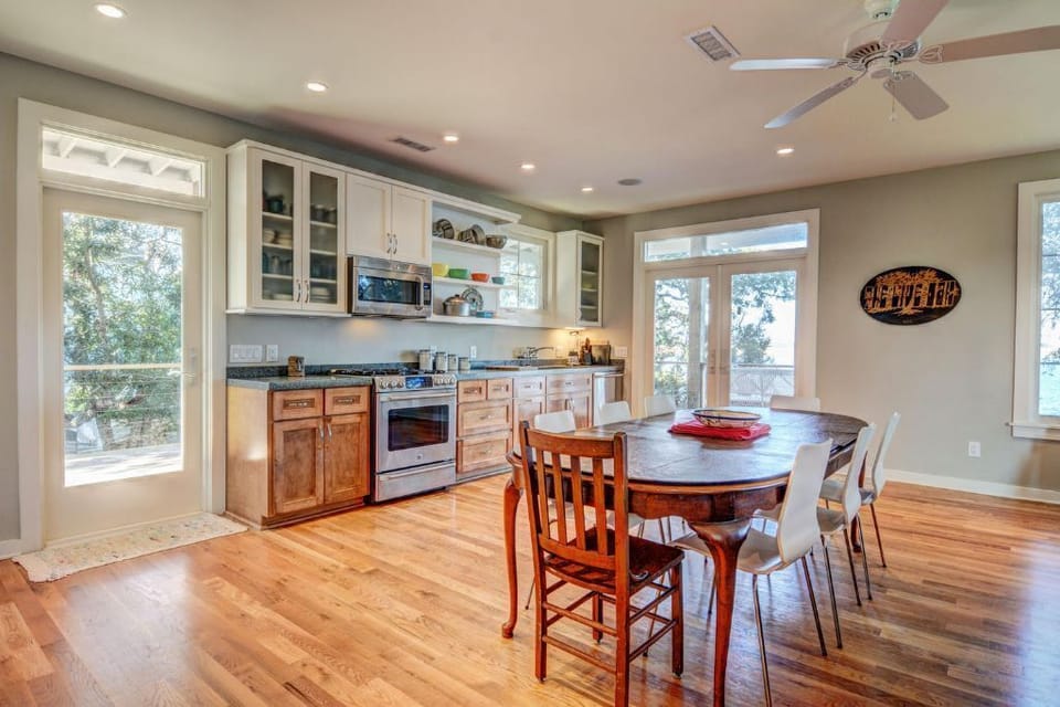 Dining Area and Kitchen (view 2)