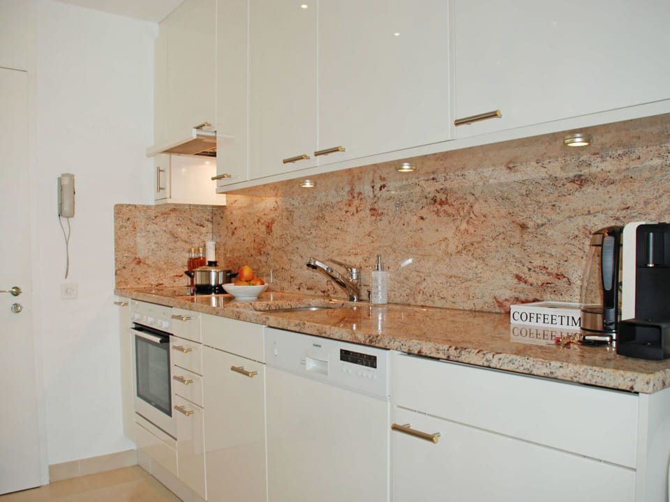 Property, Room, Kitchen, Countertop, Cabinetry, Furniture, Tile, House, Interior Design, Building