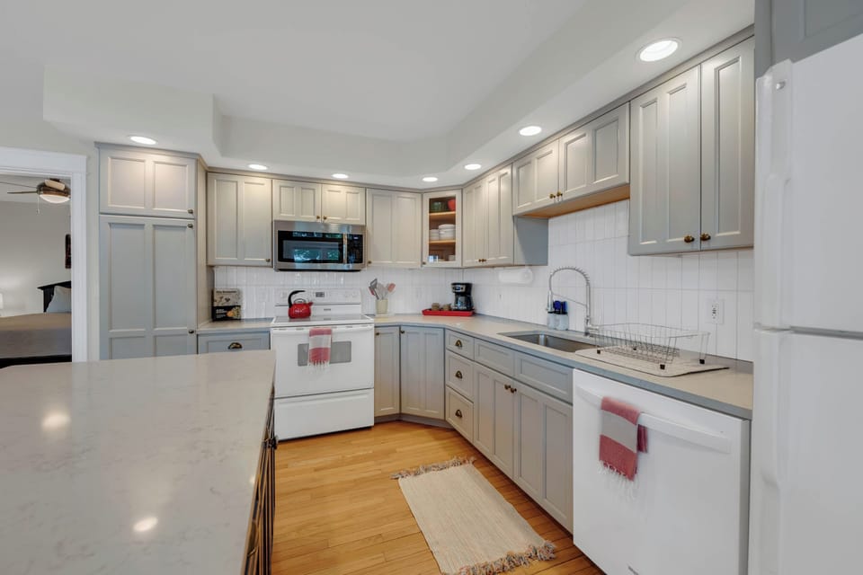 Open kitchen