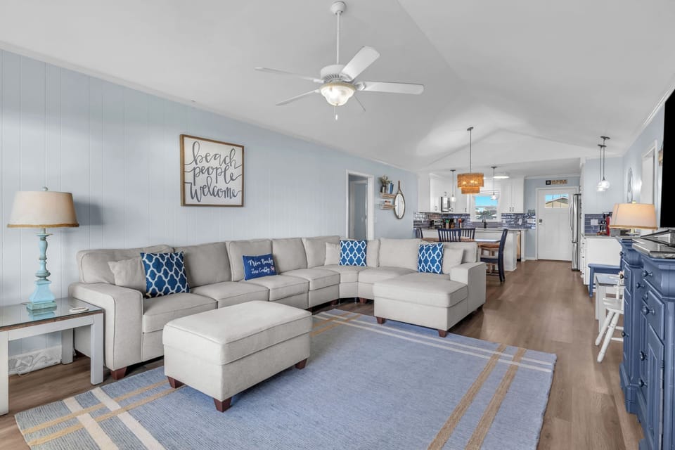 Living Area - South