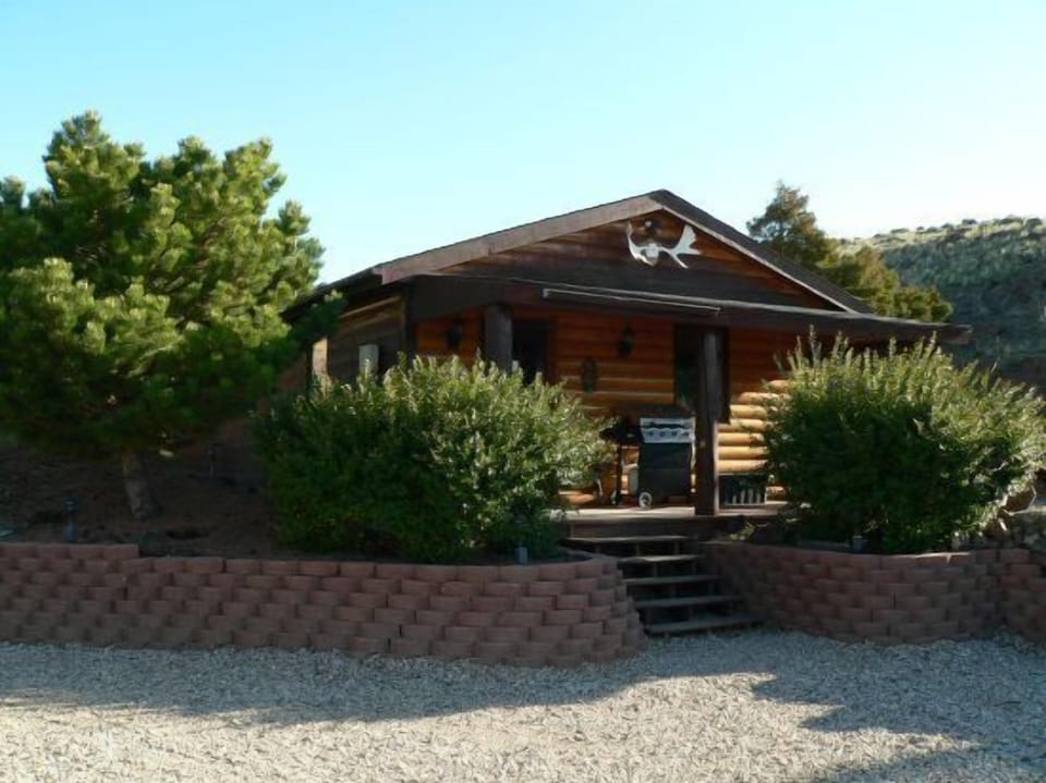You are greeted by welcoming landscaping at Jim Creek Cabin.