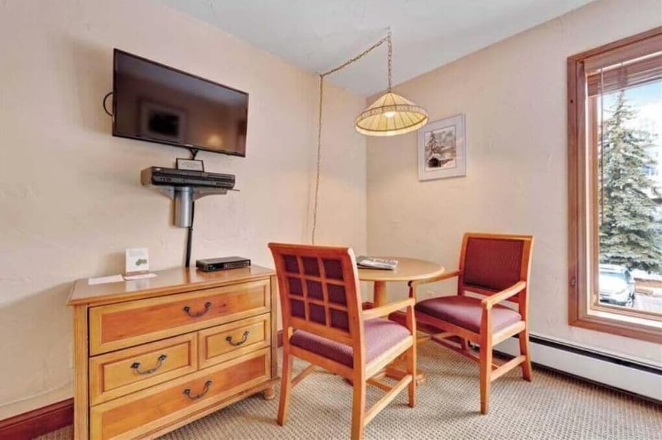 Sitting area