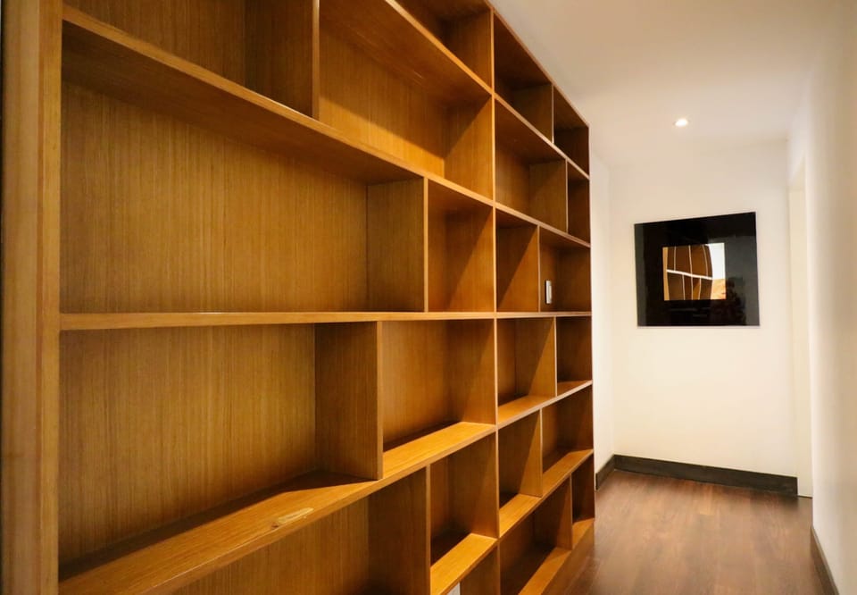 Modern closet