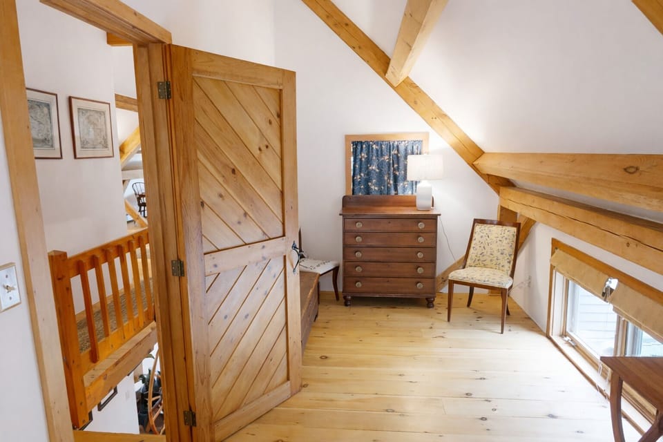 Alternate view of bedroom 3 with king size bed.