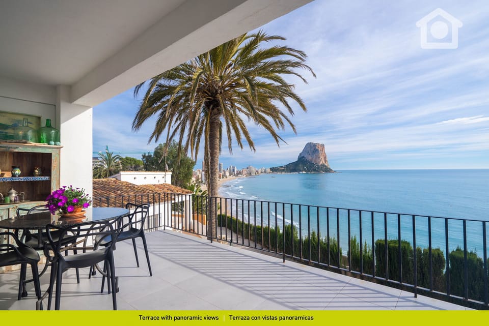 Balcony with views of the Peñon de Ifach, Calpe