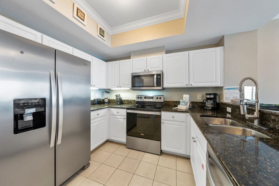 Crystal Tower 1202 Kitchen