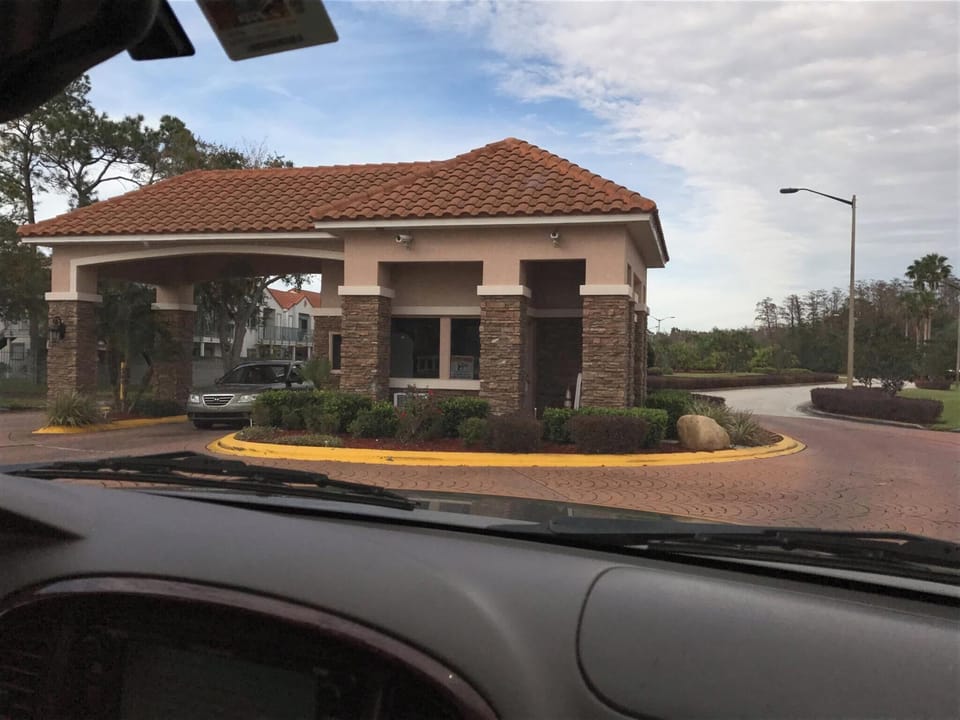 entrance to 24 hour guard gate at 2601 Woodgate Blvd at Ventura Country Club