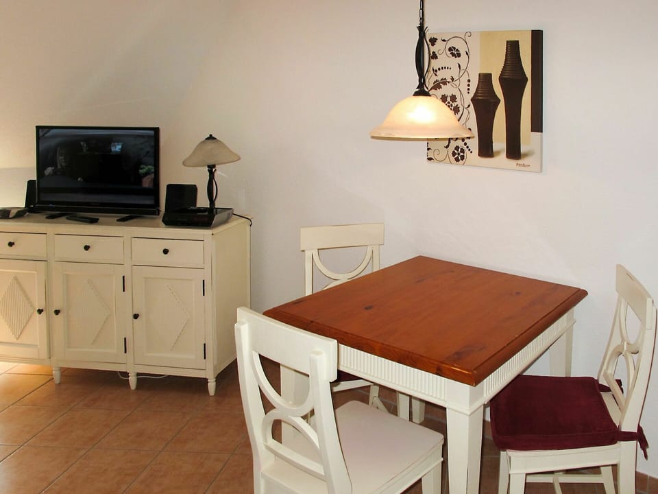 Furniture, Room, Desk, Table, Property, Interior Design, Floor, Computer Desk, Chest Of Drawers, Chair