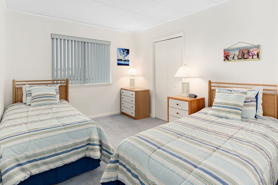 Third bedroom ready for additional friends or kiddos!